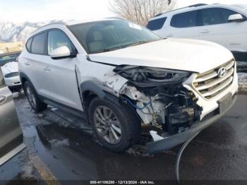  Salvage Hyundai TUCSON