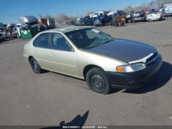  Salvage Nissan Altima