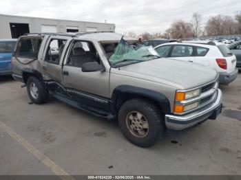  Salvage Chevrolet Suburban 1500