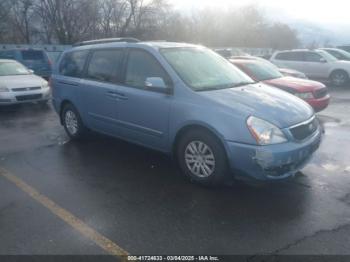  Salvage Kia Sedona