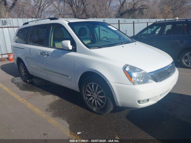  Salvage Kia Sedona