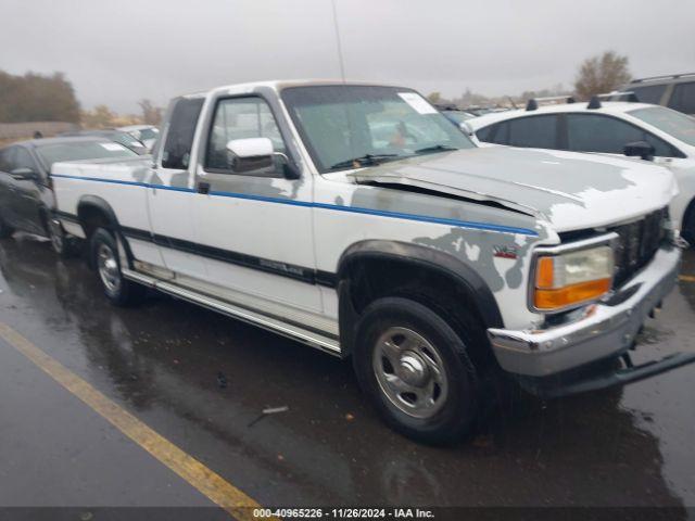  Salvage Dodge Dakota