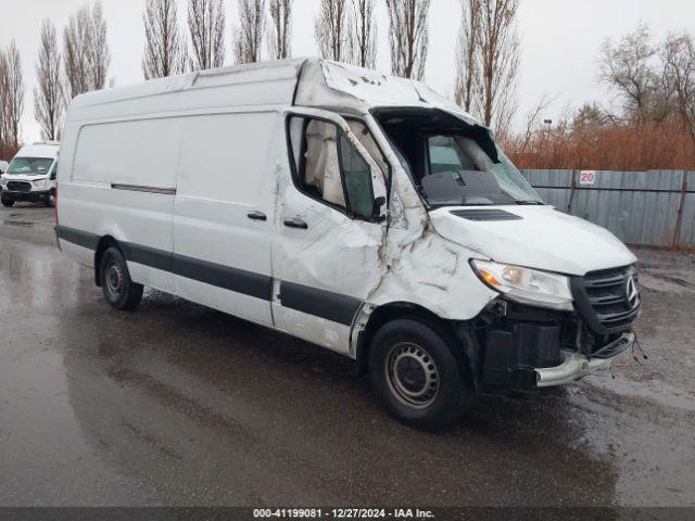  Salvage Mercedes-Benz Sprinter 2500