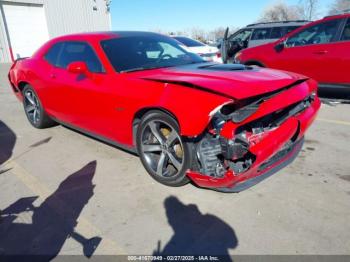  Salvage Dodge Challenger