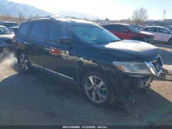  Salvage Nissan Pathfinder