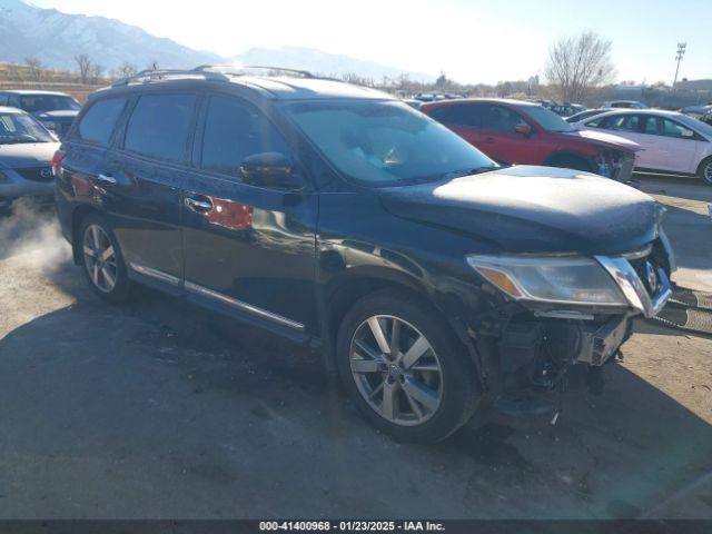  Salvage Nissan Pathfinder