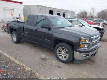  Salvage Chevrolet Silverado 1500