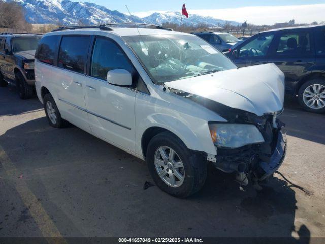  Salvage Chrysler Town & Country