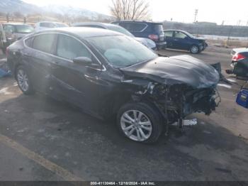  Salvage Chrysler 200