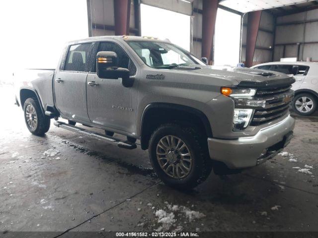  Salvage Chevrolet Silverado 2500