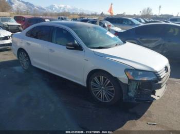  Salvage Volkswagen Passat