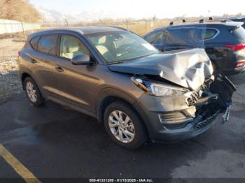 Salvage Hyundai TUCSON