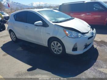  Salvage Toyota Prius c