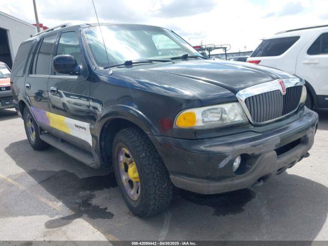  Salvage Lincoln Navigator