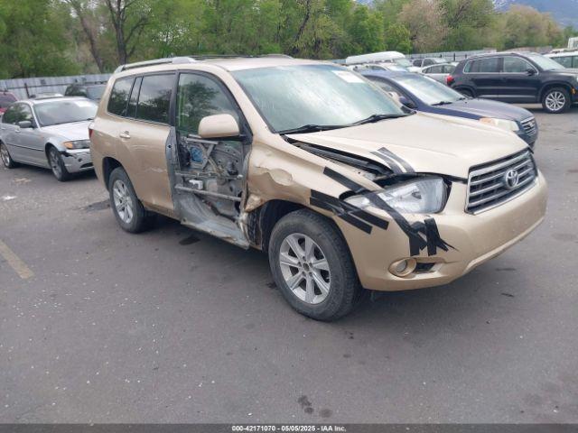  Salvage Toyota Highlander