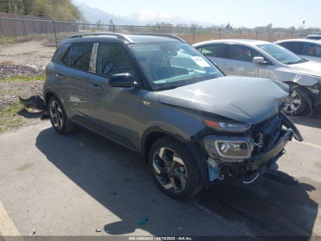 Salvage Hyundai VENUE