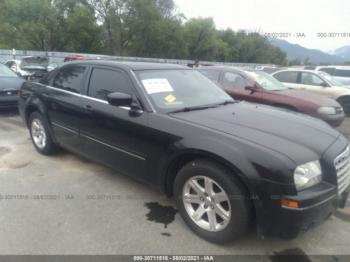  Salvage Chrysler 300