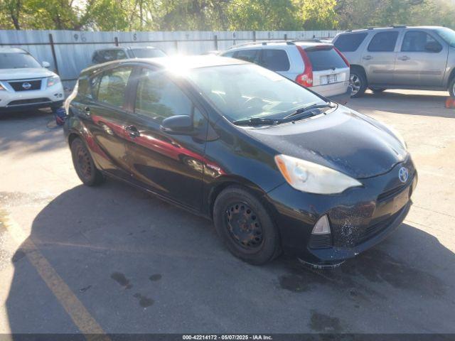 Salvage Toyota Prius c