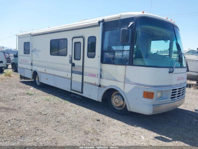  Salvage Chevrolet P30