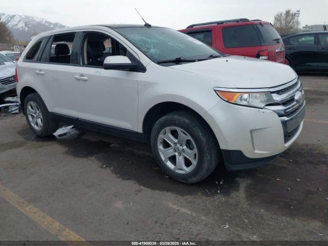  Salvage Ford Edge
