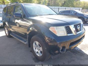  Salvage Nissan Pathfinder