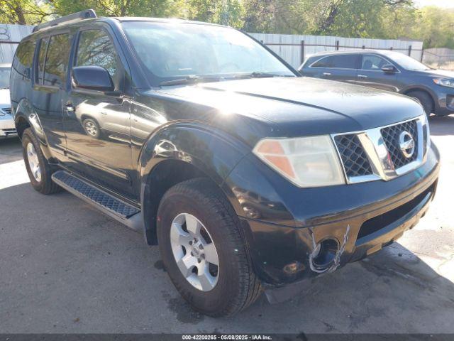  Salvage Nissan Pathfinder