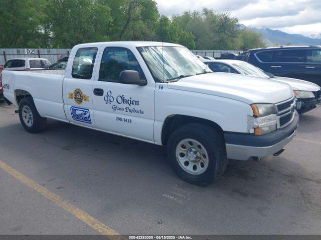  Salvage Chevrolet Silverado 1500