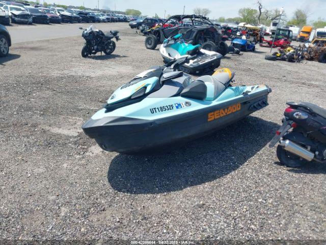  Salvage Sea-Doo Wake 170
