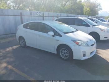  Salvage Toyota Prius