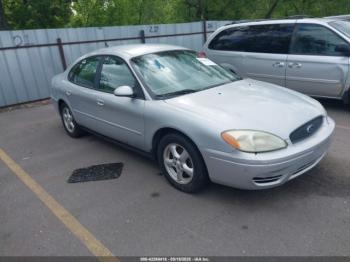  Salvage Ford Taurus