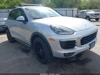  Salvage Porsche Cayenne