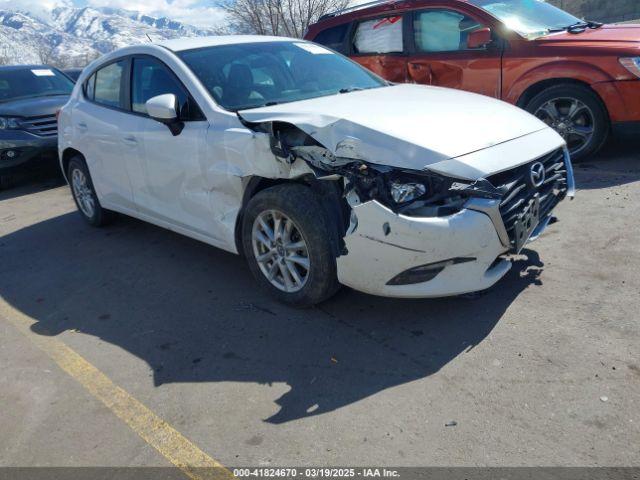  Salvage Mazda Mazda3
