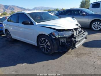  Salvage Volkswagen Jetta