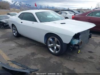  Salvage Dodge Challenger