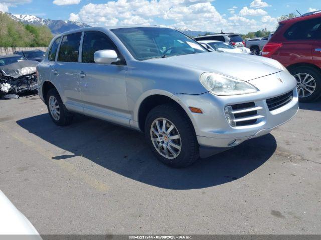  Salvage Porsche Cayenne