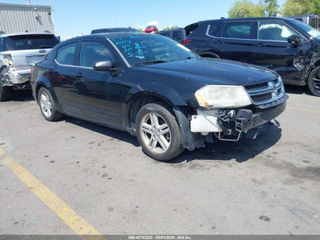  Salvage Dodge Avenger