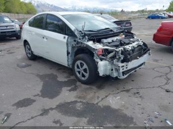  Salvage Toyota Prius