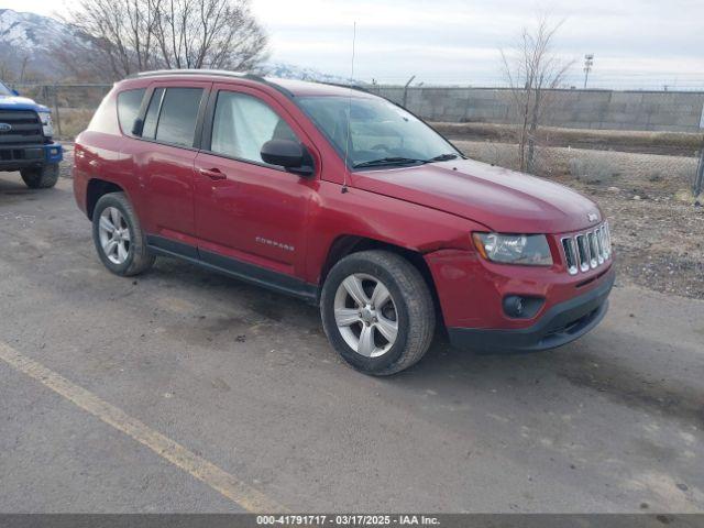  Salvage Jeep Compass