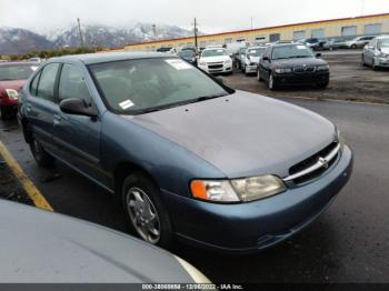  Salvage Nissan Altima