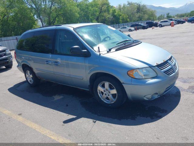  Salvage Dodge Grand Caravan