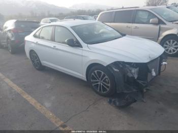  Salvage Volkswagen Jetta