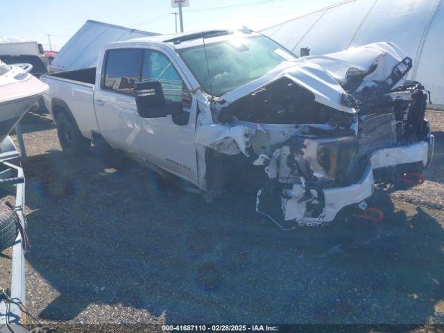  Salvage General Motors Sierra 3500HD
