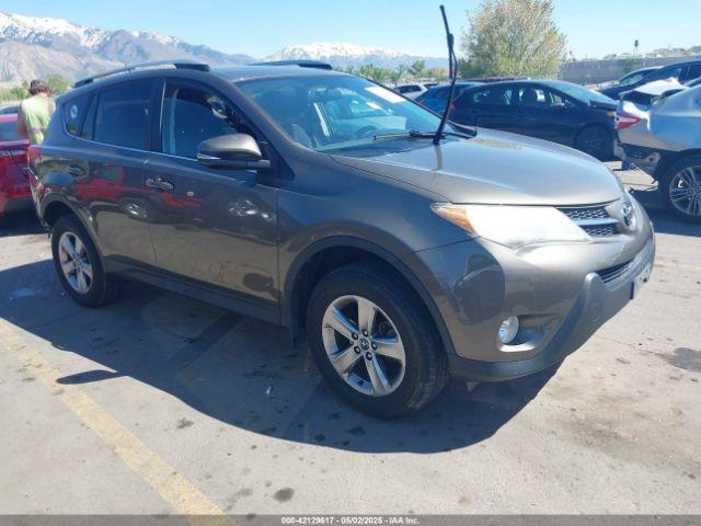  Salvage Toyota RAV4
