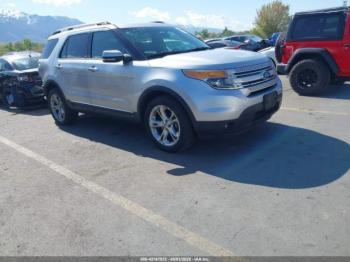  Salvage Ford Explorer