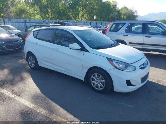  Salvage Hyundai ACCENT