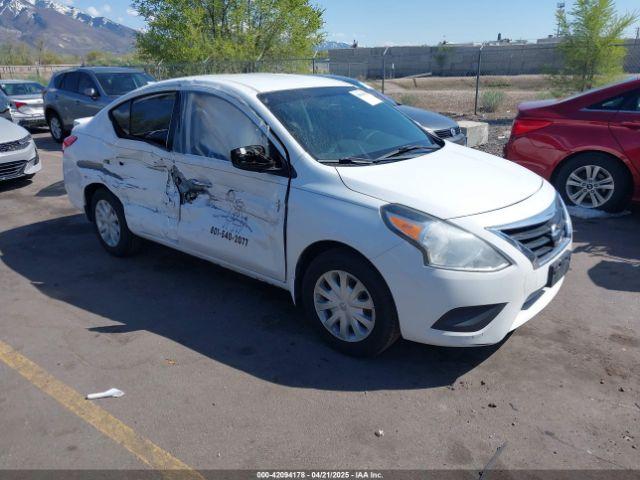  Salvage Nissan Versa