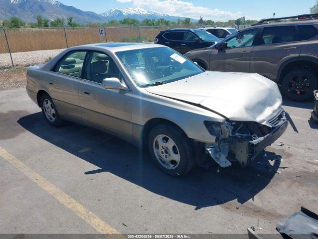  Salvage Lexus Es