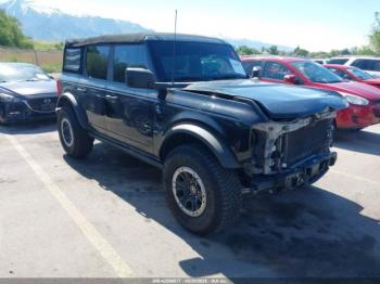  Salvage Ford Bronco