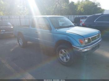  Salvage Toyota Tacoma