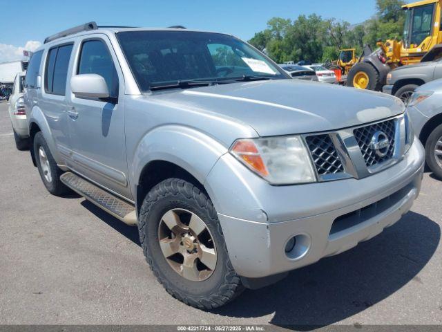  Salvage Nissan Pathfinder